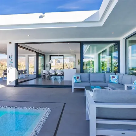Luxurious Cabopino - Your Ultimate Getaway Marbella