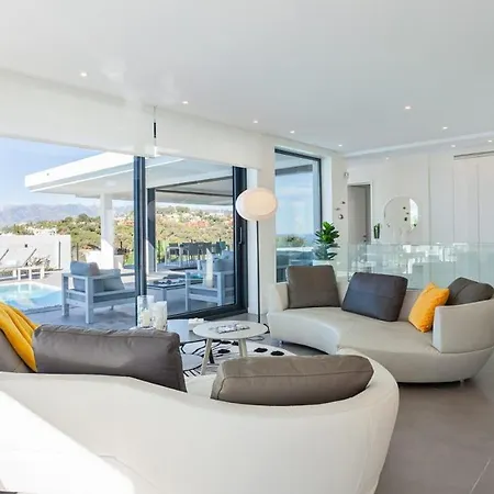Villa Luxurious Cabopino - Your Ultimate Getaway *