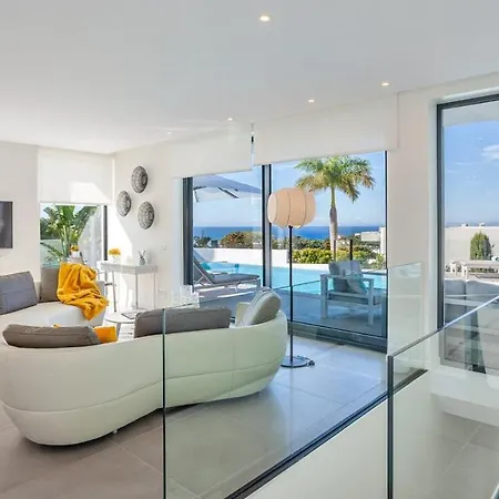 Luxurious Cabopino - Your Ultimate Getaway Marbella